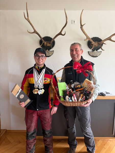 Luis Kolb mit Geschäftsführer Thomas Venus